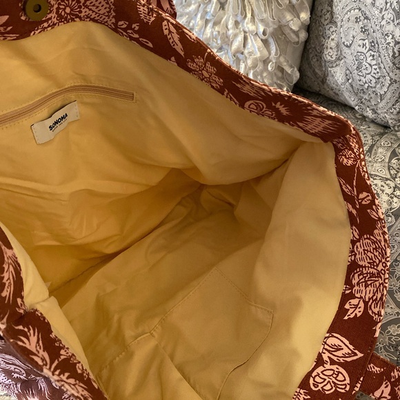 Sonoma Fall Tote Shopper - Picture 4 of 6